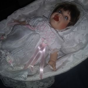 Geppedo  Doll
